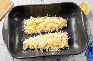 Скумбрия запечённая с сыром и майонезом