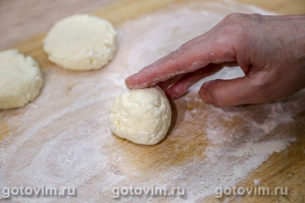 Сырники в мультиварке Сырники в мультиварке