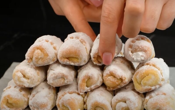 Вкус детства. Рулетики с безе: десерт готов за считанные минуты Вкус детства. Рулетики с безе: десерт готов за считанные минуты