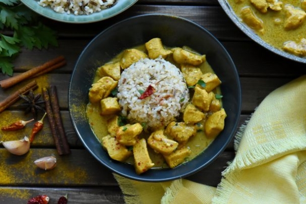 "Корма карри" с курицей "Корма карри" с курицей