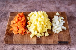 Уха с перловкой