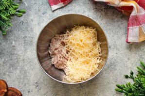 Зразы картофельные с мясом в духовке