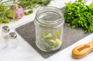 Соленые огурцы на зиму холодным способом в банках Соленые огурцы на зиму холодным способом в банках