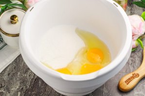 Бисквитный пирог с лимоном Бисквитный пирог с лимоном