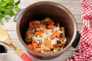 Гречка с голенью в мультиварке Гречка с голенью в мультиварке