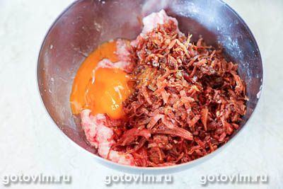 Котлеты из мяса с квашеной капустой Котлеты из мяса с квашеной капустой