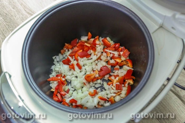 Паэлья с креветками, свининой и копчёными колбасками в мультиварке