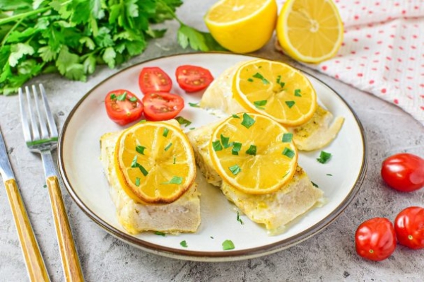 Судак с лимоном в духовке Судак с лимоном в духовке