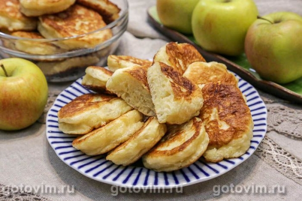 Ленивые пирожки с тертыми яблоками Ленивые пирожки с тертыми яблоками