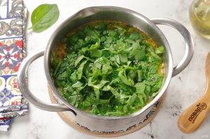 Суп со шпинатом и яйцом Суп со шпинатом и яйцом