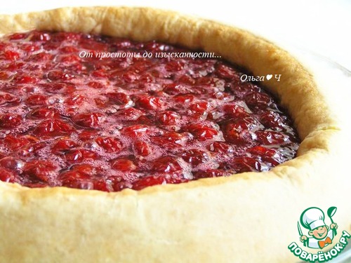 Открытый пирог с вишней Открытый пирог с вишней