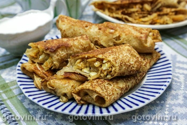 Блины, фаршированные квашеной капустой и яйцом Блины, фаршированные квашеной капустой и яйцом