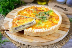 Открытый пирог с грибами Открытый пирог с грибами