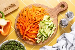 Соевая спаржа с овощами Соевая спаржа с овощами