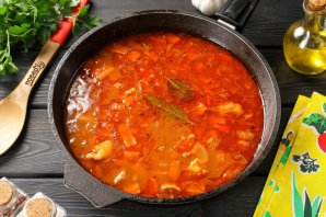 Гуляш классический из свинины Гуляш классический из свинины