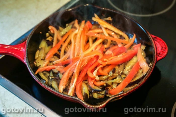 Овощное рагу с баклажанами и лисичками Овощное рагу с баклажанами и лисичками