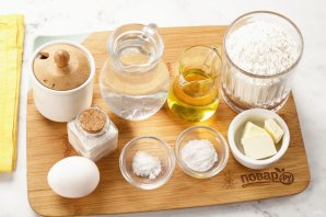 Оладьи на воде с яйцами