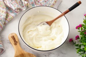 Сметанник в мультиварке Сметанник в мультиварке