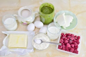 Фисташковый торт с малиной Фисташковый торт с малиной