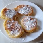 Быстрые дрожжевые оладьи на молоке Быстрые дрожжевые оладьи на молоке