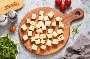 Салат из сухариков Салат из сухариков