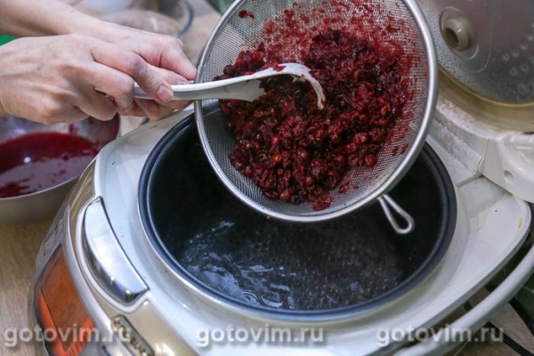 Клюквенный морс в мультиварке Клюквенный морс в мультиварке