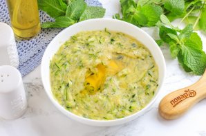 Вафли из цукини с лососем и сливочным сыром