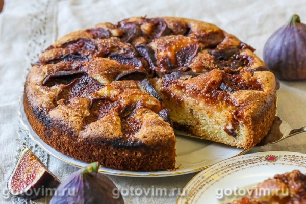 Пирог с инжиром и сахарно-коричной корочкой Пирог с инжиром и сахарно-коричной корочкой