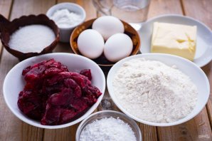 Пирог с замороженной вишней и безе Пирог с замороженной вишней и безе