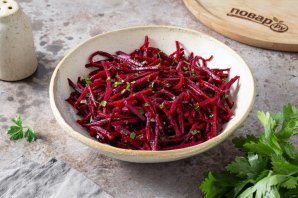 Салат из сырой свеклы Салат из сырой свеклы