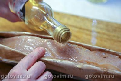 Свинина с аджикой, запеченная до хрустящей корочки Свинина с аджикой, запеченная до хрустящей корочки