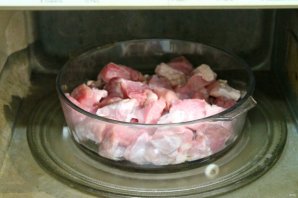 Свинина в микроволновке Свинина в микроволновке