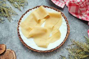 Молочный суп с домашней лапшой Молочный суп с домашней лапшой