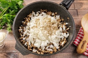 Фаршированные грибы в аэрогриле