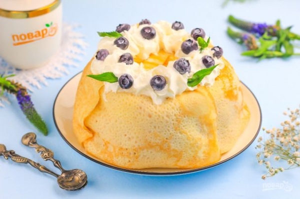 Блинный торт с заварным кремом Блинный торт с заварным кремом