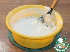 Пирог на кефире "Манник с сухофруктами" Пирог на кефире "Манник с сухофруктами"