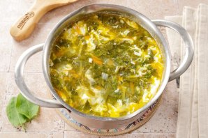 Суп со щавелем и яйцом Суп со щавелем и яйцом