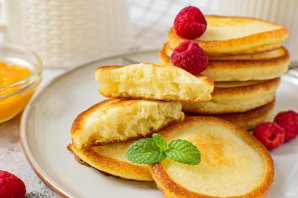 Оладьи без дрожжей на кефире Оладьи без дрожжей на кефире