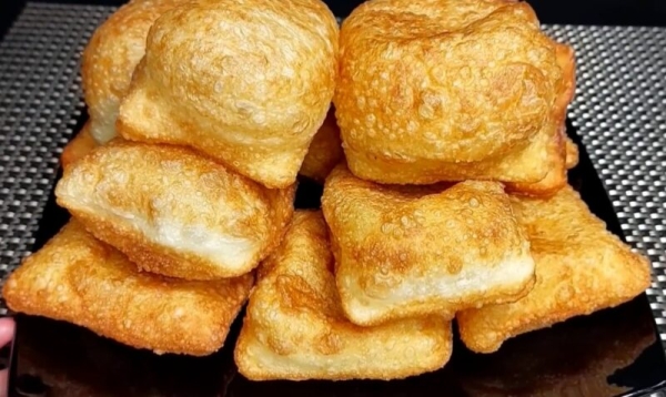 Кефир и 1 яйцо. Минутная вкуснота из кефира: съедается в один миг Кефир и 1 яйцо. Минутная вкуснота из кефира: съедается в один миг