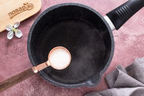 Манная каша на воде Манная каша на воде