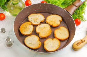 Брускетта с семгой