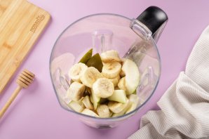 Смузи с яблоком, грушей и бананом Смузи с яблоком, грушей и бананом