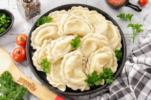 Вареники с картошкой Вареники с картошкой