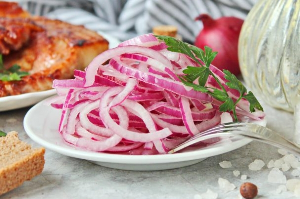 Маринованный лук