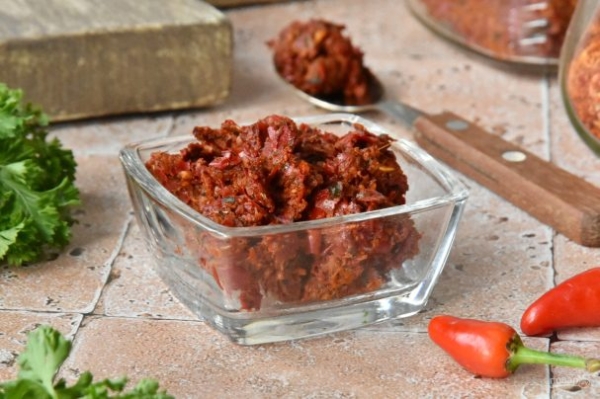 Сухая аджика по-грузински Сухая аджика по-грузински