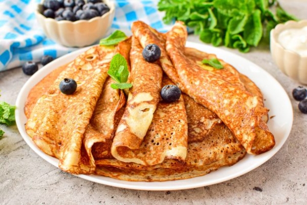 Блины на молоке дрожжевые