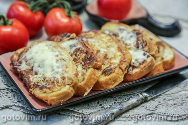 Горячие бутерброды с фаршем на сковороде Горячие бутерброды с фаршем на сковороде