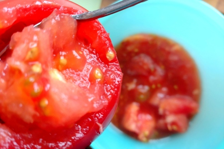 Помидоры фаршированные грибами, фаршем и кускусом Помидоры фаршированные грибами, фаршем и кускусом