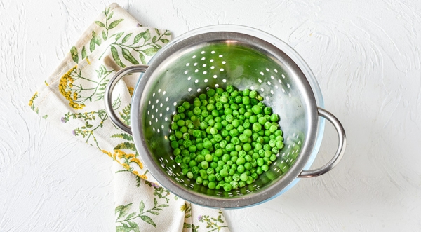 Салат с жареными шампиньонами и ветчиной, пошаговый рецепт с фото на 195 ккал