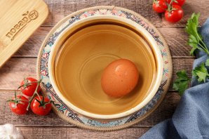 Салат "Цезарь" с креветками классический простой Салат "Цезарь" с креветками классический простой